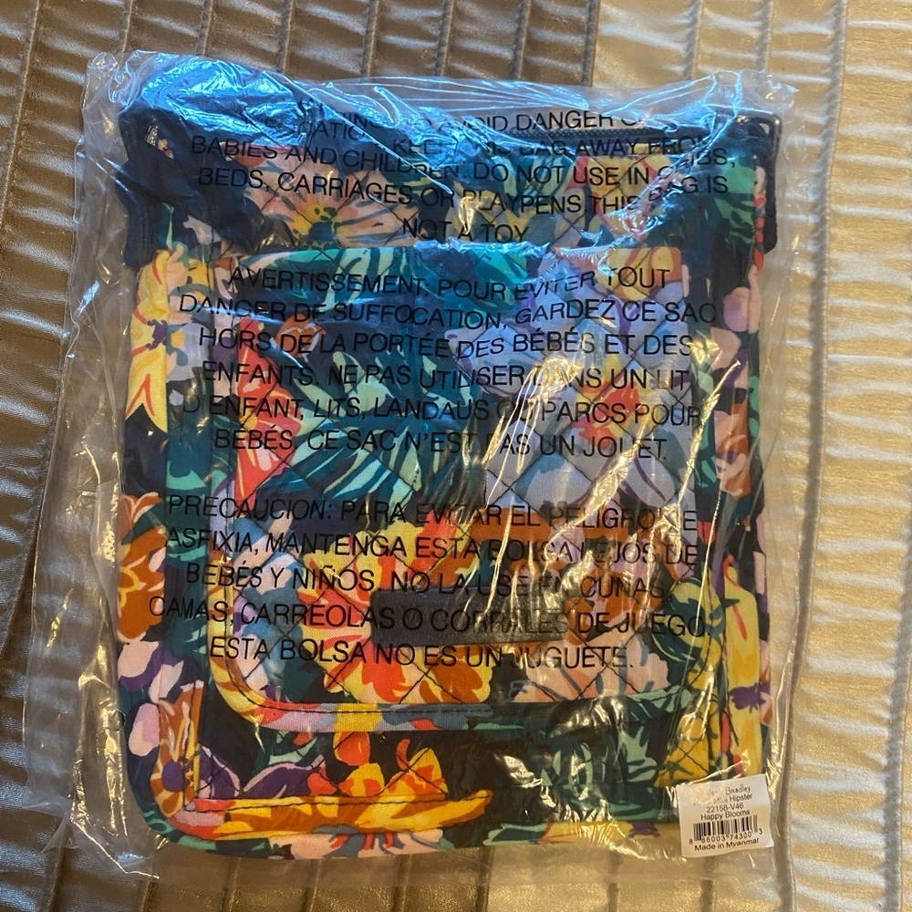Vera Bradley - NEW - RFID Mini Hipster Happy Blooms 22158-V46 - Picture 3 of 6